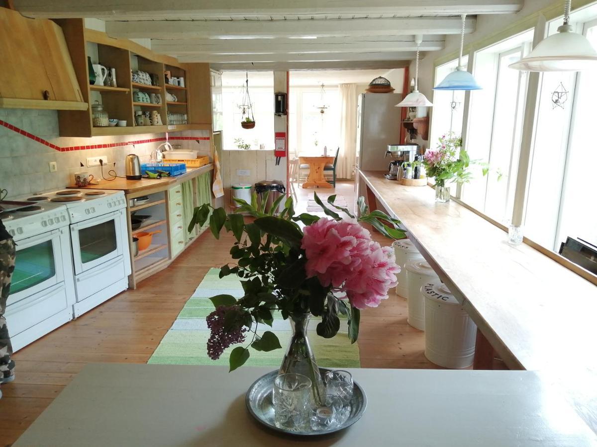 Summer Bnb Kaerlingesund Retreat Center Bed & Breakfast Uddevalla Exterior foto